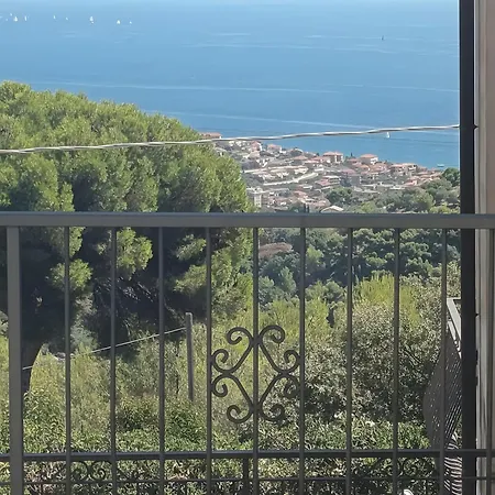 La Quiete Nel Bosco Apartamento Lingueglietta